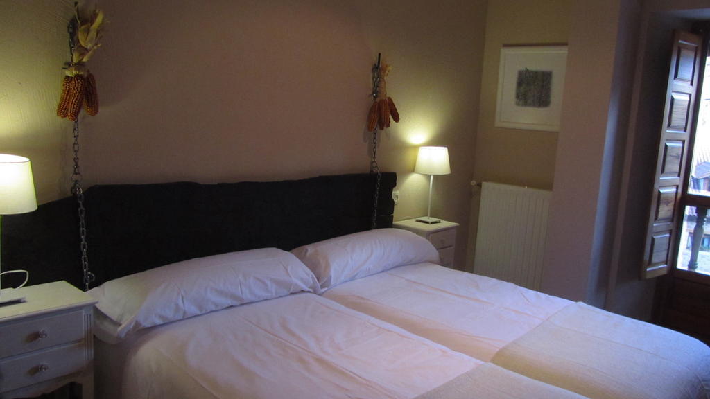 Posada Rural Bistruey Potes Room photo